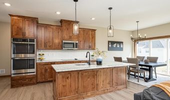 1136 168th Ln NW, Andover, MN 55304