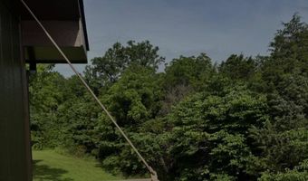 10463 Farm Road 1182, Aurora, MO 65605