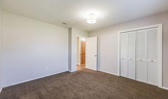 5811 Monroe St, Baker, FL 32531