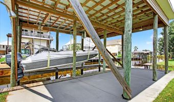 4031 Bank St, Bay St. Louis, MS 39520