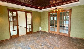 146 Washington Ave, Alden, MN 56009