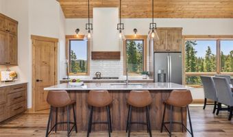 41 BARTON RIDGE Dr, Breckenridge, CO 80424