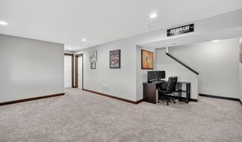 2624 4th Ave SW, Altoona, IA 50009
