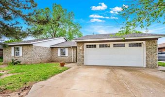 300 Pintail Cir, Altus, OK 73521