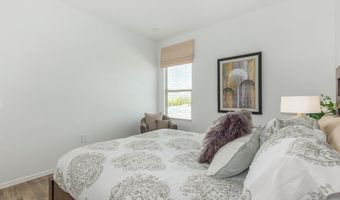 1044 S Chatfield Ave, Vail, AZ 85641