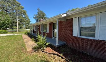 105 Able St, Big Sandy, TN 38221