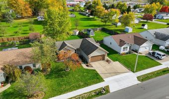 111 Autumn Hills Dr, Avilla, IN 46710