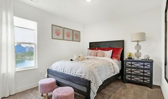 4371 Red Pine Dr, Bargersville, IN 46106