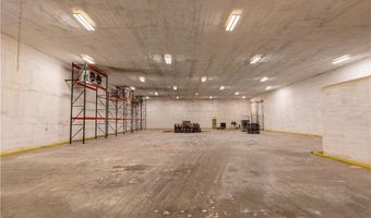 Deerfield Avenue NW, Dalton, OH 44618