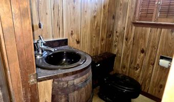 8526 SE 70th Ter, Baxter Springs, KS 66713