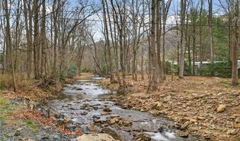 243 Ironwood Dr, Banner Elk, NC 28604