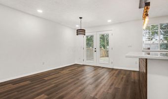 3861 Orange Blossom Ln, Columbus, OH 43230