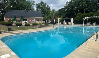 1265 Wednesbury Cir 3A, Akron, OH 44313