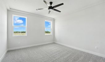 1630 Grayhawk Dr, Basehor, KS 66007