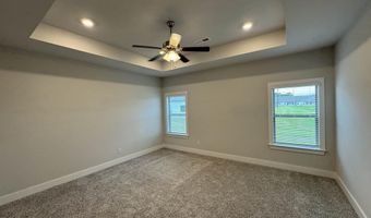 12631 Whitcombe Cir, Athens, AL 35613