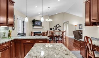 140 Juanita Ln, Arnold, MO 63010