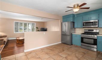 25 Manville Hill Rd, Cumberland, RI 02864