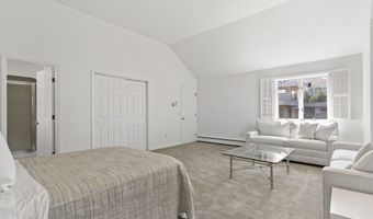 43 Shore Rd, Clinton, CT 06413