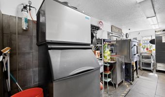424 Isleta Blvd SW, Albuquerque, NM 87105