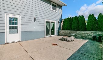 911 Lloyd Ave, Aurora, OH 44202