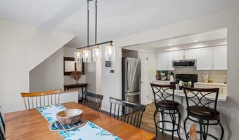 206 Little Hollow Dr, Aleppo, PA 15143