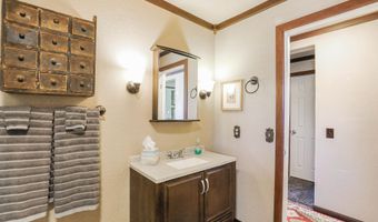 55 Suzy Ann St, Alamogordo, NM 88310