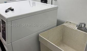 20335 W Country Club Dr 1206, Aventura, FL 33180