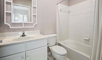 2863 11TH St N, Arlington, VA 22201