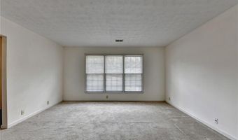 6433 Deerings Ln, Peachtree Corners, GA 30092