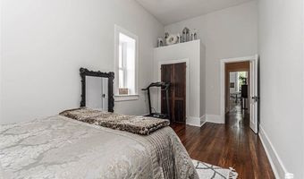 217 W 1st St, Abilene, KS 67410