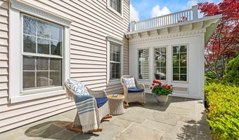 104 Lake Dr, Allenhurst, NJ 07711