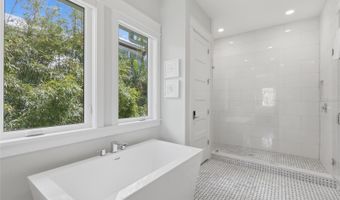 50 N SHORE Dr, Anna Maria, FL 34216