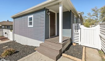214 6Th Ave E, Albia, IA 52531