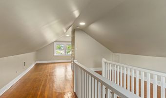 504 ABERNETHY Rd, Oregon City, OR 97045