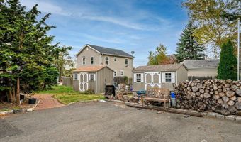 25 Homestead Ave, Avenel, NJ 07001