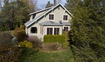 12 Ashley Dr, Belfast, ME 04915
