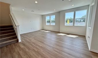 2430 E. AGAVE Unit 9, Anaheim, CA 92806