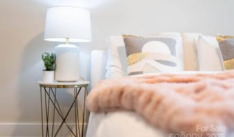 1909 Pegram St, Charlotte, NC 28205