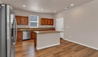 916 Garden Ct, Carson City, NV 89705