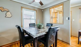 8634 Allen Rd, Allen Park, MI 48101