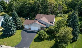2740 Le Homme Dieu Hts NE, Alexandria, MN 56308