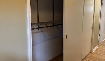 1323 N 3rd St, Aberdeen, SD 57401