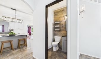 513 N Crestview Cir, Brandon, SD 57005