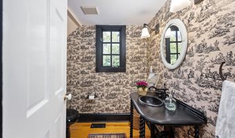 560 RICHMOND Rd, Amissville, VA 20106