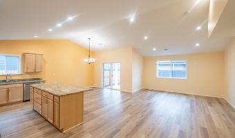 2037 Waterford St SE, Albany, OR 97322