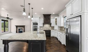212 Tara Ln, Aledo, TX 76008