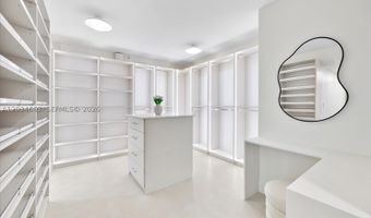 19355 Turnberry Way 19F, Aventura, FL 33180