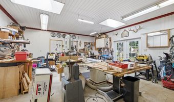 2316 Woodview Ct, Ashland, OH 44805