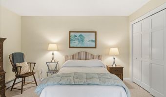 99 Dockside Ln, Belfast, ME 04915