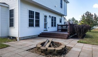 126 Saint Andrews Dr, Horseheads, NY 14845